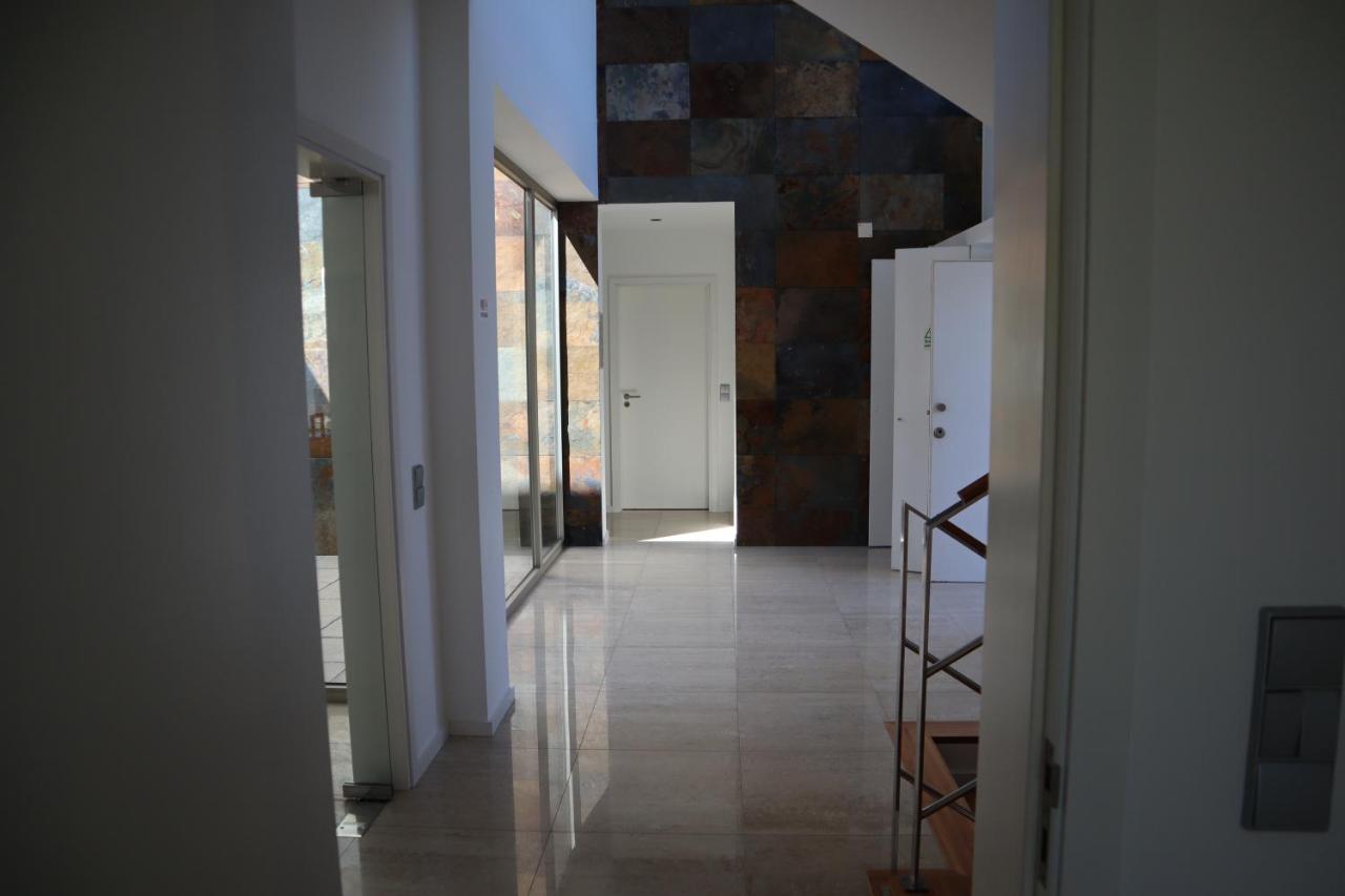 Villa Dos Salgados, 5Bdr, Beach Front, Near Salgados Golf Club Guia  Dış mekan fotoğraf