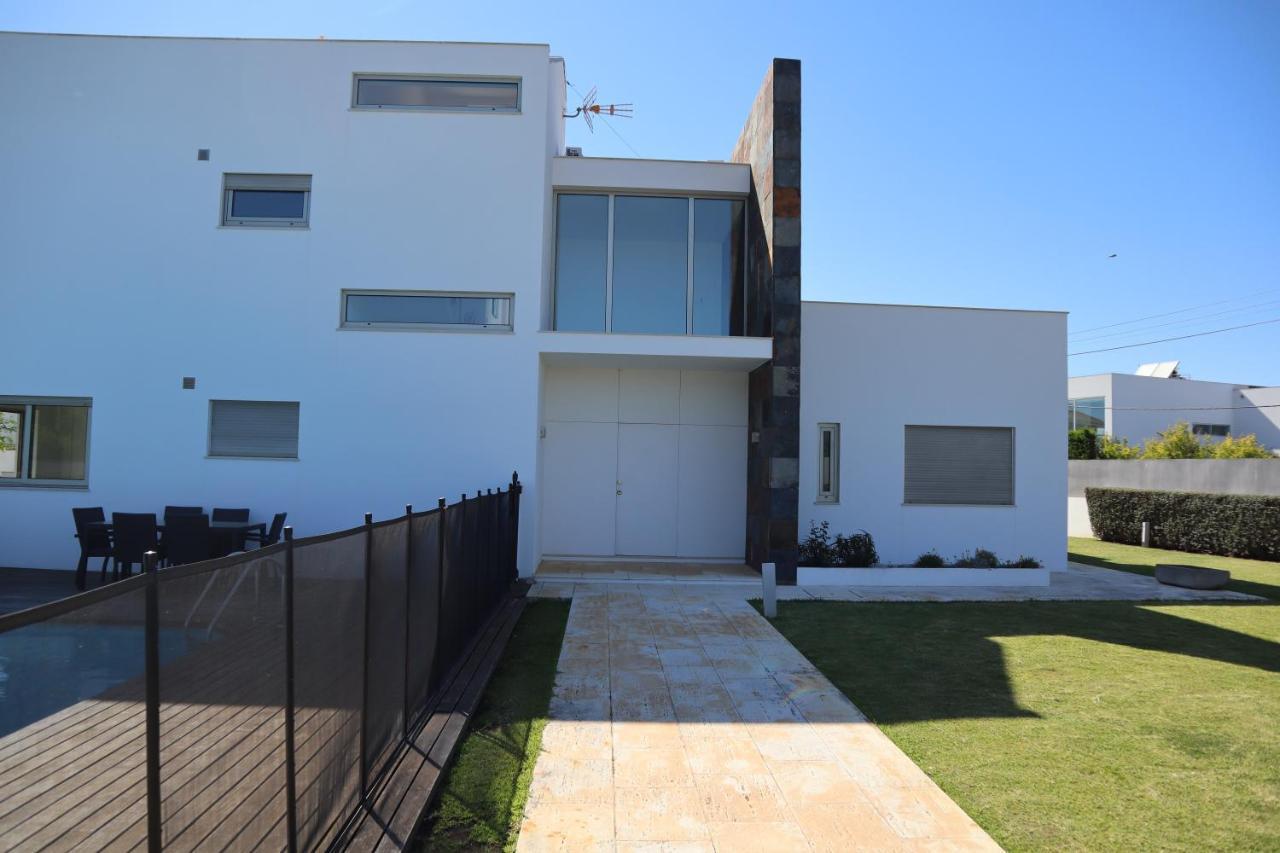 Villa Dos Salgados, 5Bdr, Beach Front, Near Salgados Golf Club Guia  Dış mekan fotoğraf